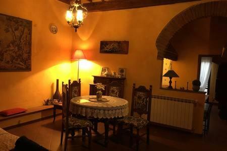 Real Rustic Tuscany Style In Center ฟลอเรนซ์ ภายนอก รูปภาพ
